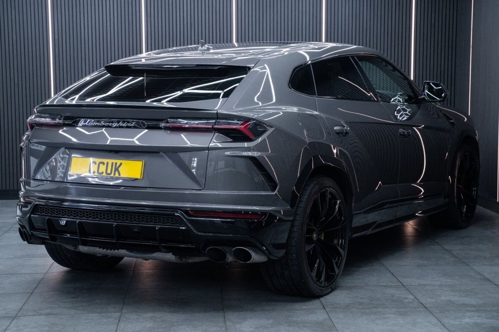 Used Lamborghini Urus 2022 for sale - 76132304: Photo 9
