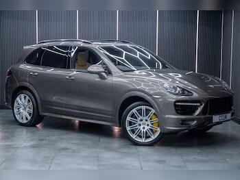 2013 (13) - 4.8T V8 Turbo S SUV 5dr Petrol TiptronicS 4WD Euro 5 (s/s) (550 ps)