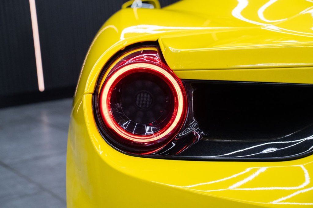 Used Ferrari 488 2017 for sale - 78181880: Photo 14