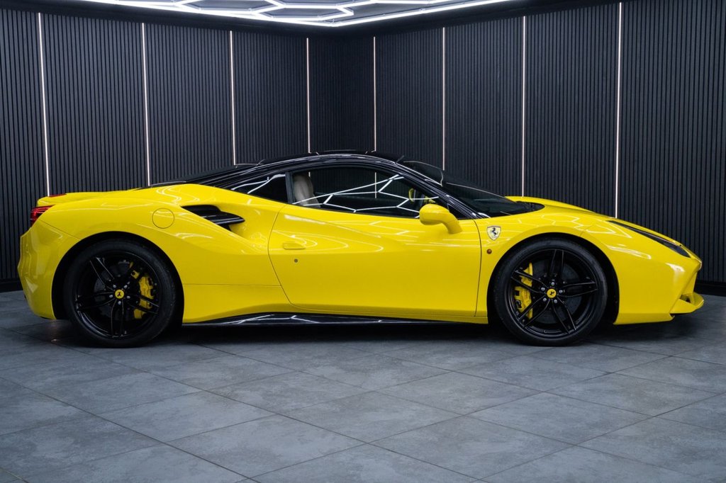 Used Ferrari 488 2017 for sale - 78181880: Photo 18