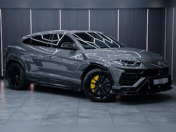 2022 (22) - 4.0T FSI V8 5dr Auto