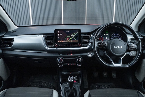 Used Kia Stonic 2022 for sale - 76210705: Photo 13