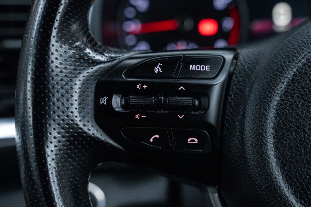 Used Kia Stonic 2022 for sale - 76210705: Photo 21