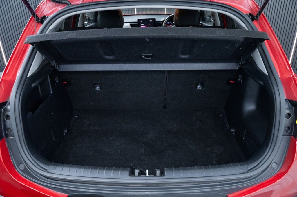 Used Kia Stonic 2022 for sale - 76210705: Photo 32