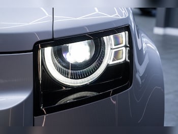 Used Land Rover Defender 2021 for sale - 78839090: Photo