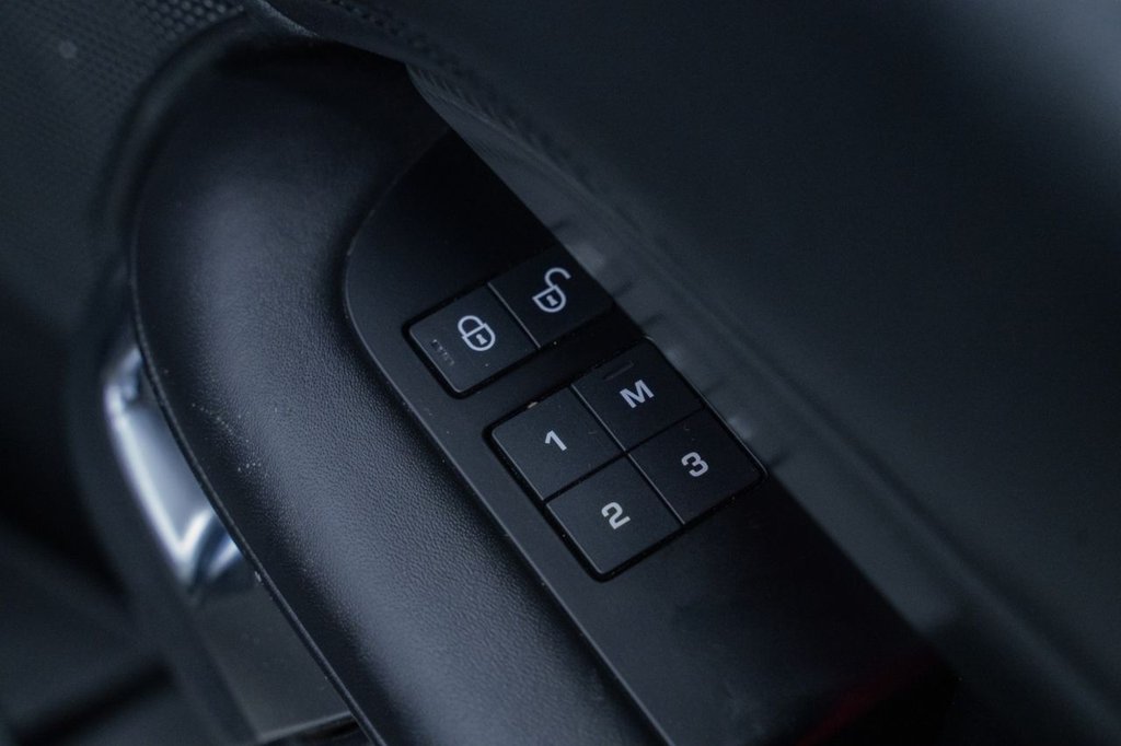 Used Land Rover Discovery 2020 for sale - 76546958: Photo 26