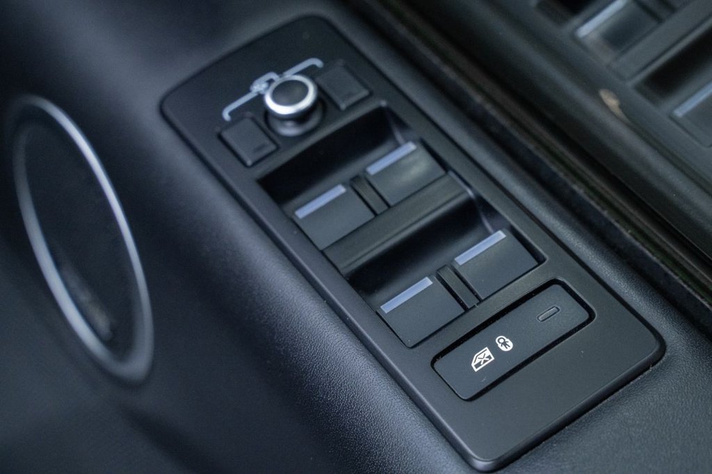 Used Land Rover Discovery 2020 for sale - 76546958: Photo 28