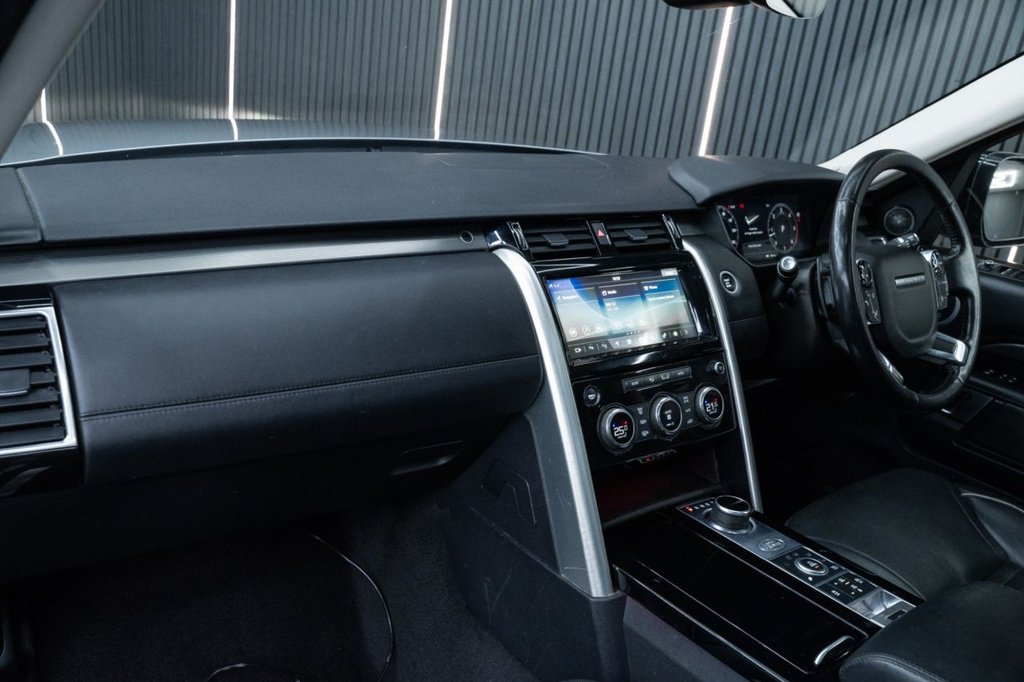 Used Land Rover Discovery 2020 for sale - 76546958: Photo 30