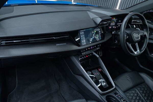 Used Audi RS3 2024 for sale - 76132878: Photo 34