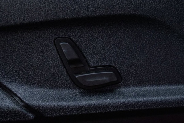 Used Mercedes-Benz GLC 2019 for sale - 76303662: Photo 16