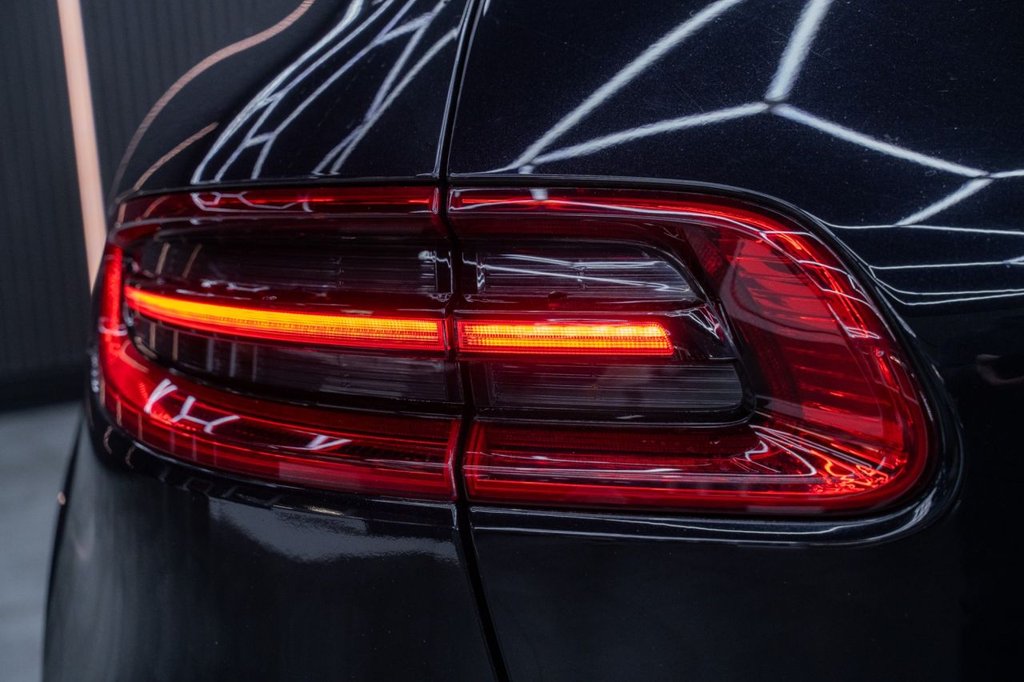 Used Porsche Macan 2018 for sale - 77072413: Photo 10