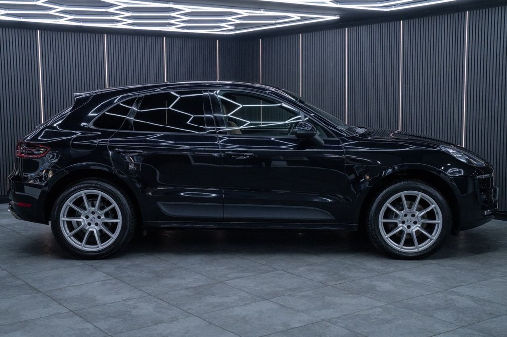 Used Porsche Macan 2018 for sale - 77072413: Photo 11