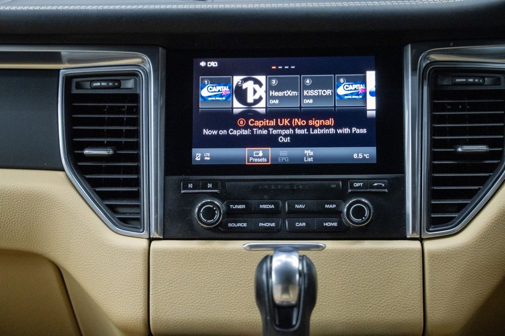 Used Porsche Macan 2018 for sale - 77072413: Photo 19