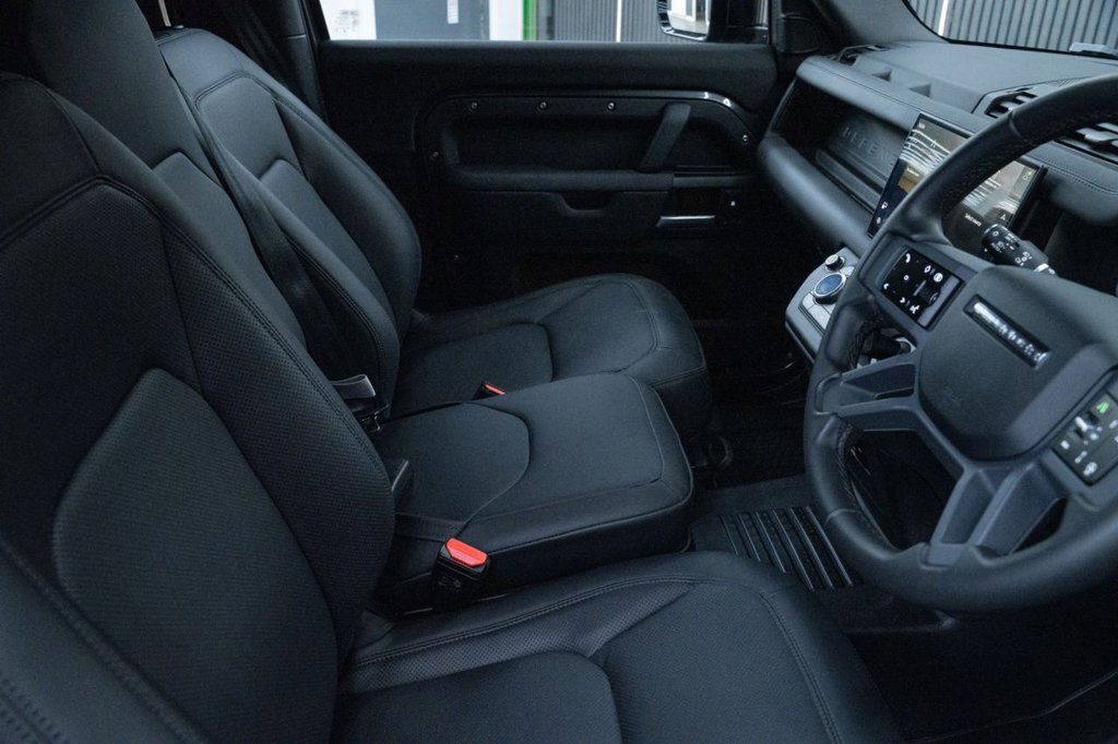 Used Land Rover Defender 2025 for sale - 77806550: Photo 13