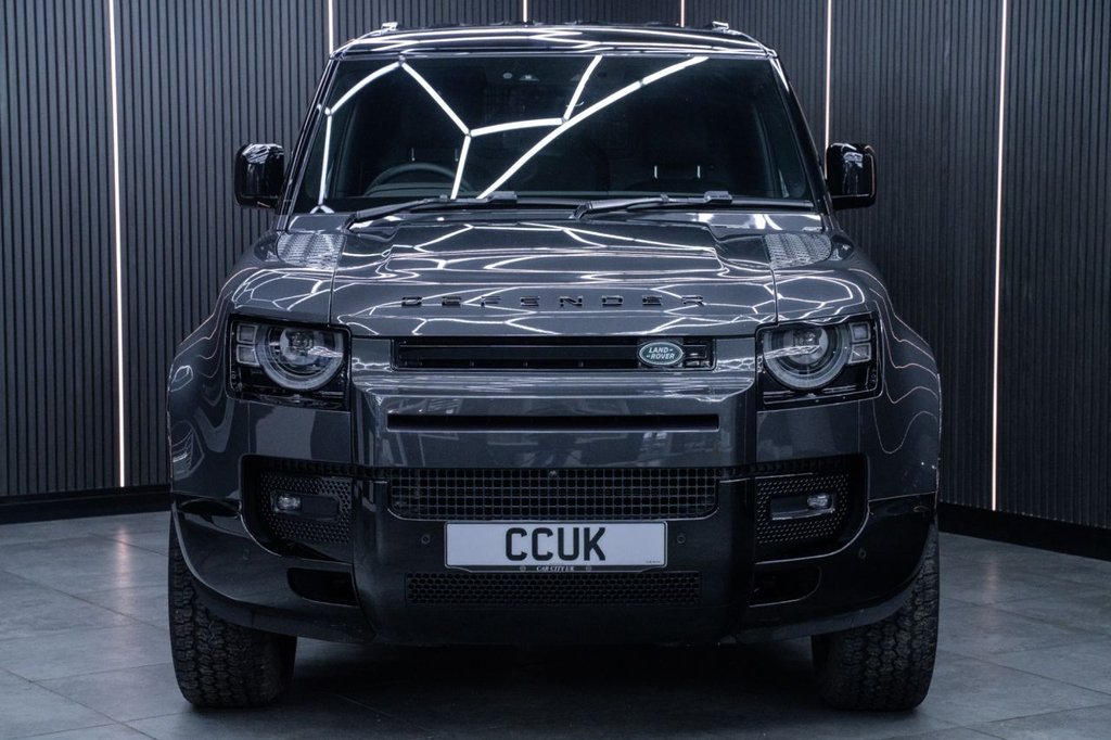Used Land Rover Defender 2025 for sale - 77806550: Photo 2