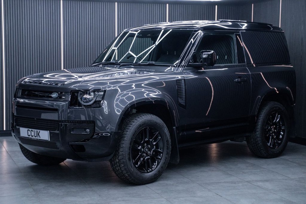 Used Land Rover Defender 2025 for sale - 77806550: Photo 3