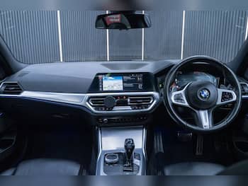 Used BMW 3 Series 2019 for sale - 79632629: Photo