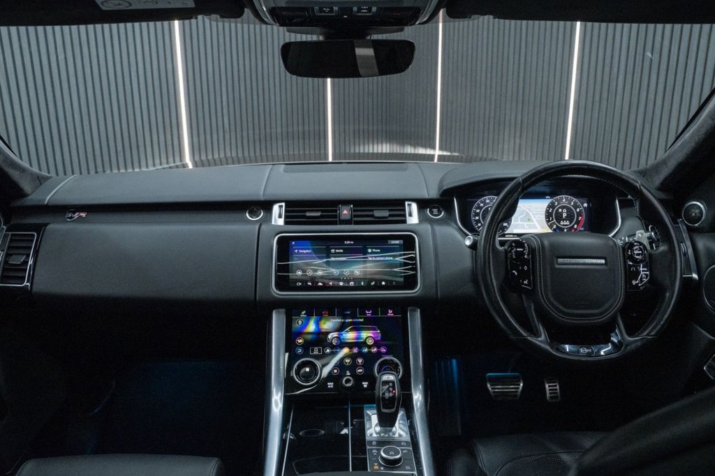 Used Land Rover Range Rover Sport 2018 for sale - 76132534: Photo 13