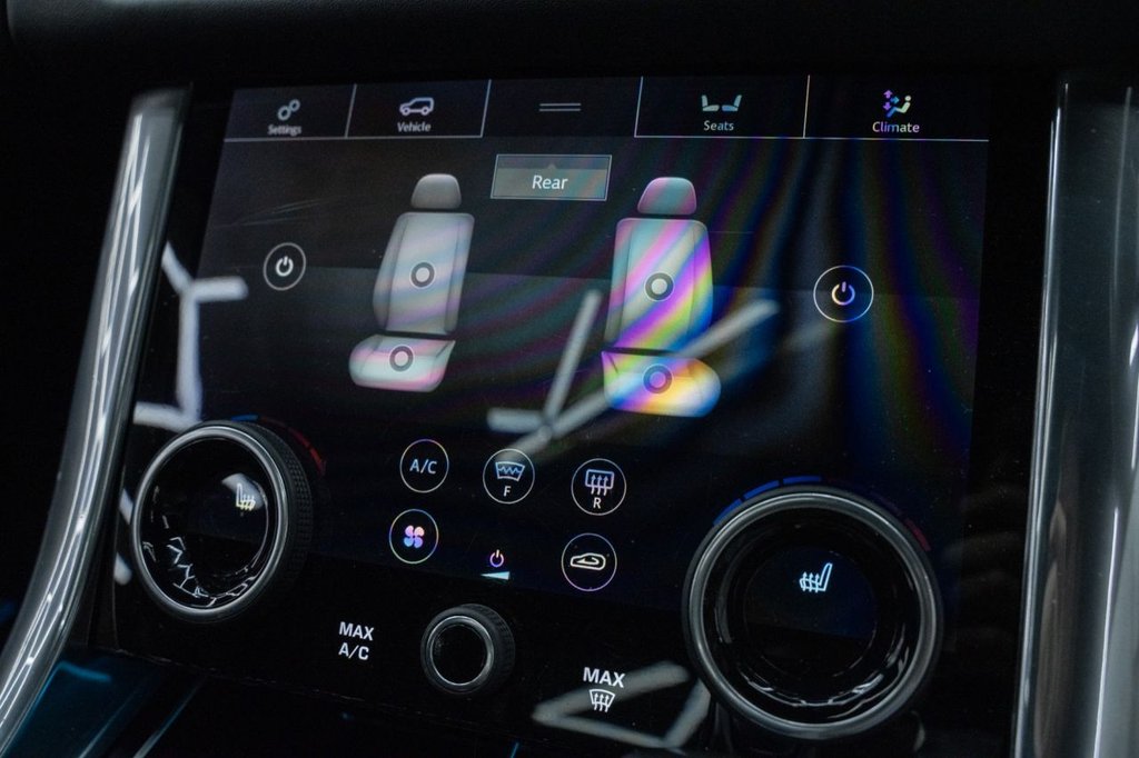 Used Land Rover Range Rover Sport 2018 for sale - 76132534: Photo 32