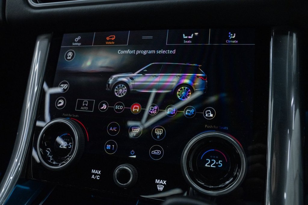 Used Land Rover Range Rover Sport 2018 for sale - 76132534: Photo 35