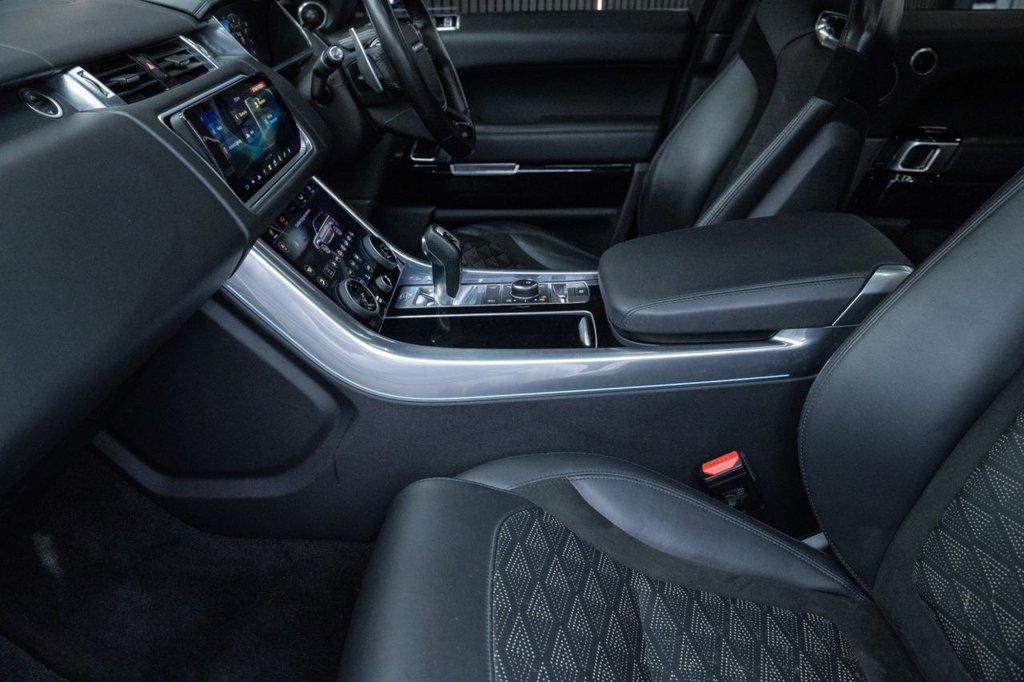 Used Land Rover Range Rover Sport 2018 for sale - 76132534: Photo 37
