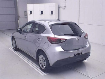 Used Mazda Demio 2016 for sale - 79445351: Photo