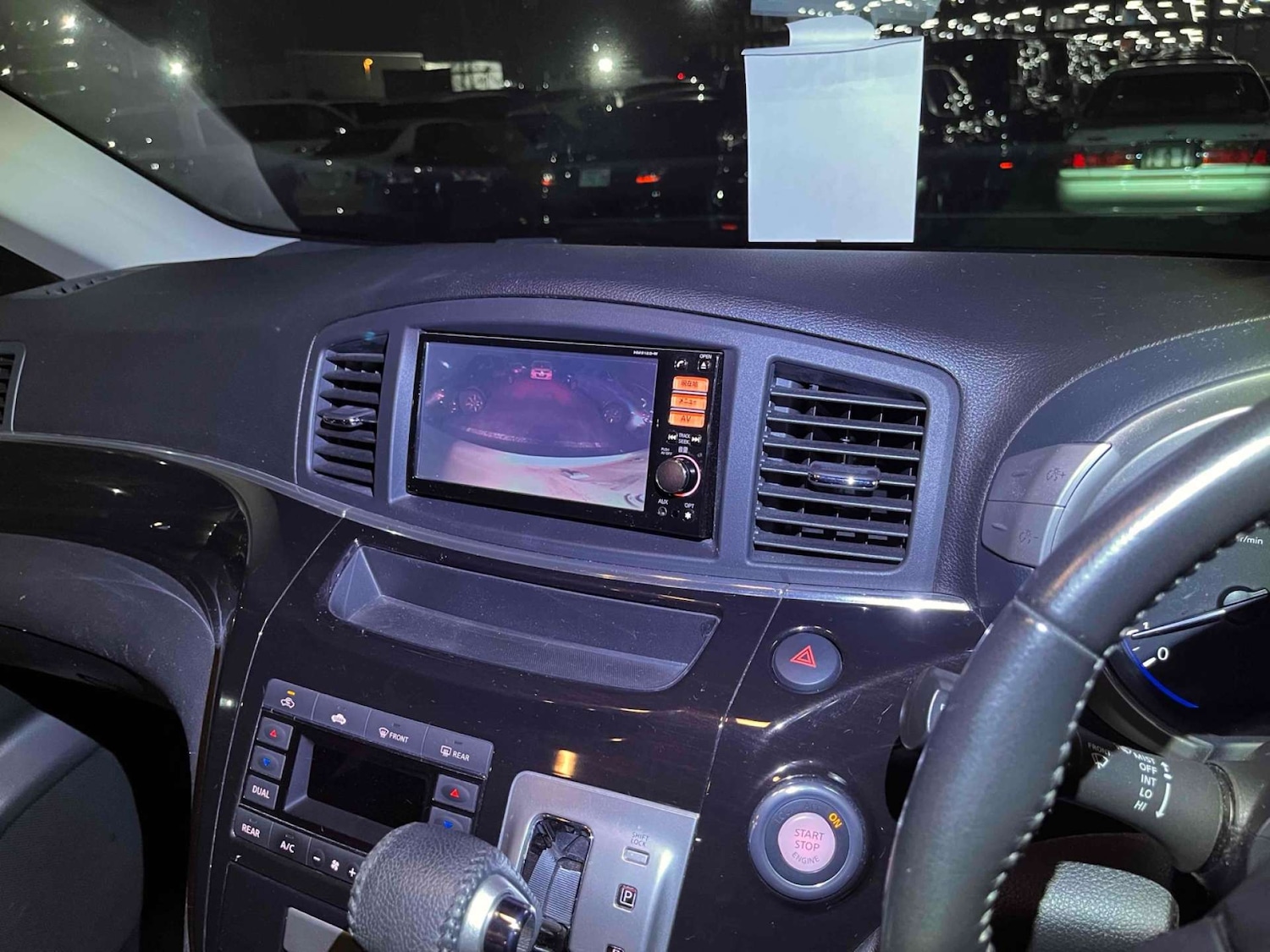 Used Nissan Elgrand 2013 for sale - 77762345: Photo 20