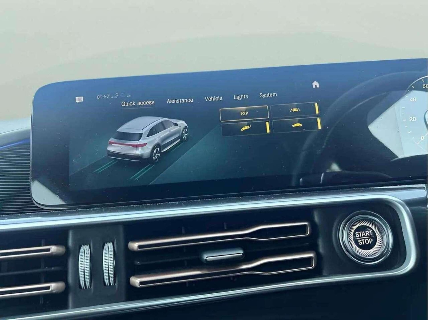 Used Mercedes-Benz EQC 2020 for sale - 76776880: Photo 42