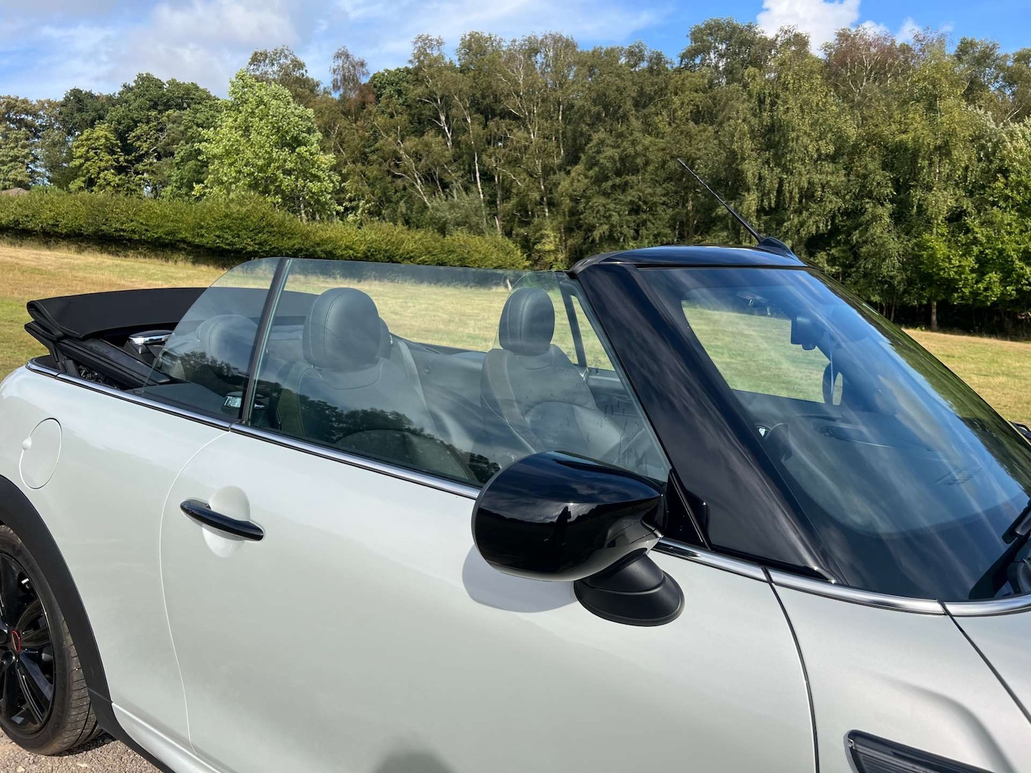 Used MINI Convertible 2021 for sale - 76776932: Photo 16