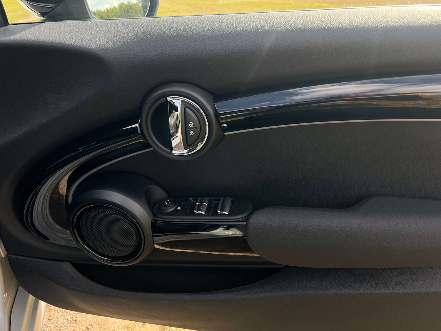 Used MINI Convertible 2021 for sale - 76776932: Photo 19