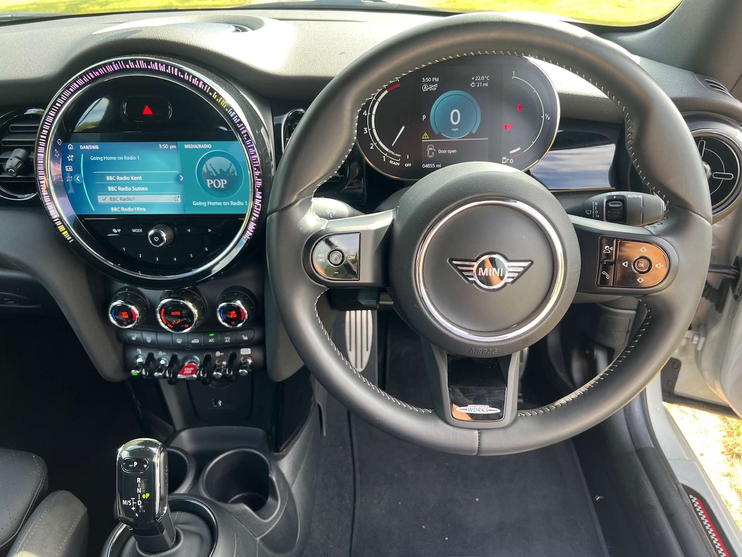 Used MINI Convertible 2021 for sale - 76776932: Photo 2