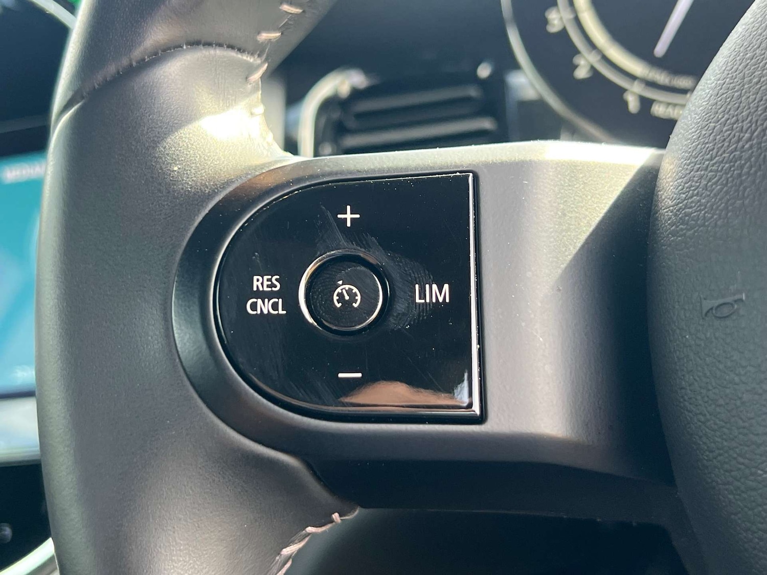 Used MINI Convertible 2021 for sale - 76776932: Photo 31