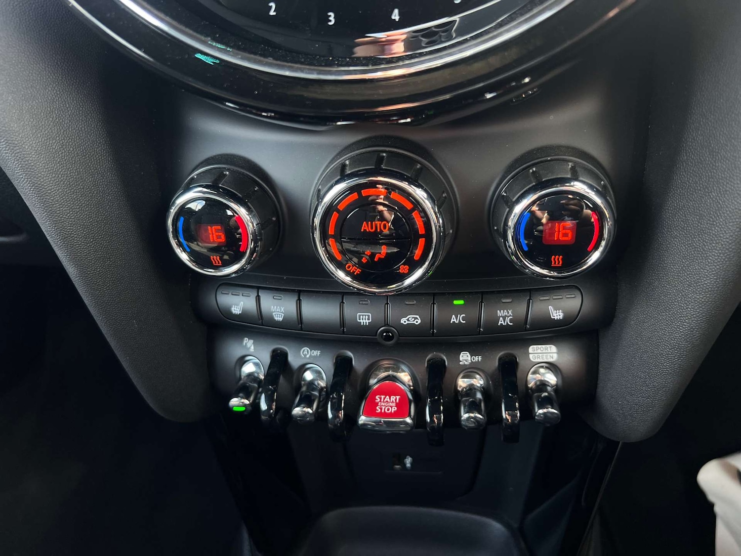 Used MINI Convertible 2021 for sale - 76776932: Photo 38