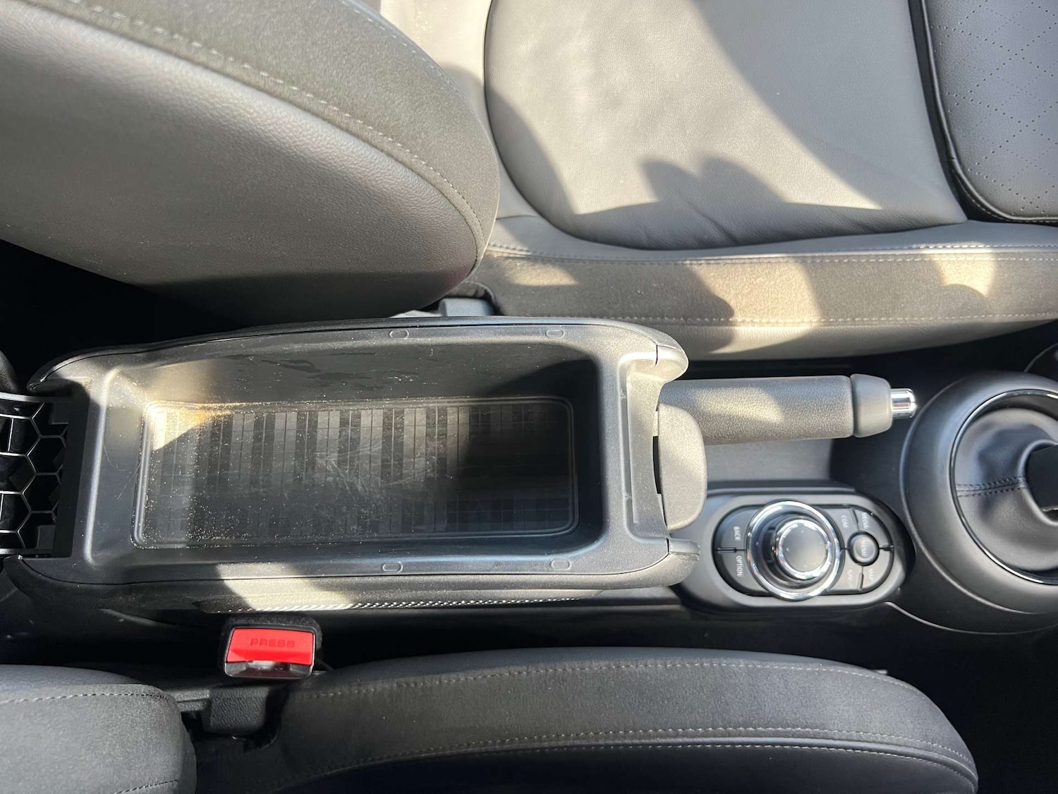 Used MINI Convertible 2021 for sale - 76776932: Photo 45