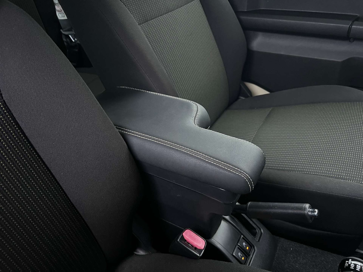 Used Suzuki Jimny 2020 for sale - 77022625: Photo 35