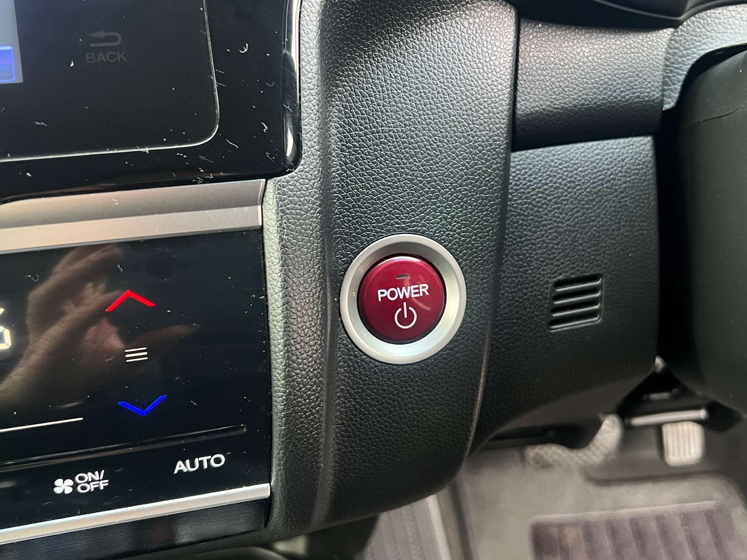 Used Honda Jazz 2014 for sale - 76983898: Photo 15