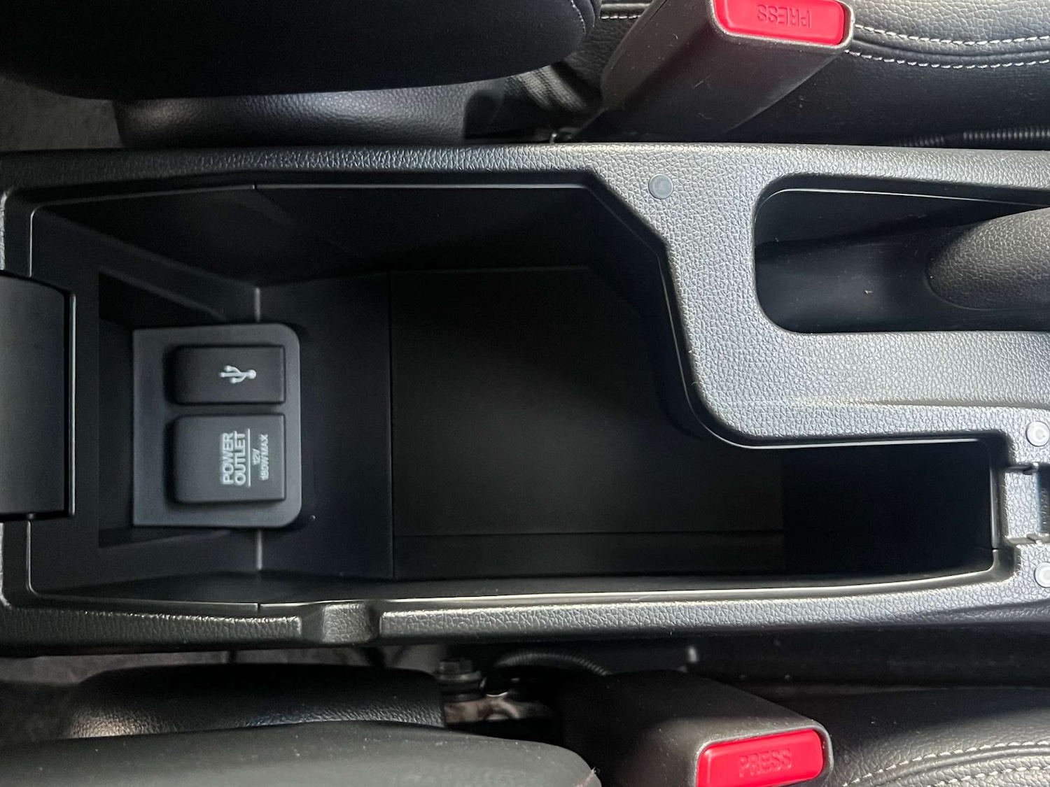 Used Honda Jazz 2014 for sale - 76983898: Photo 33