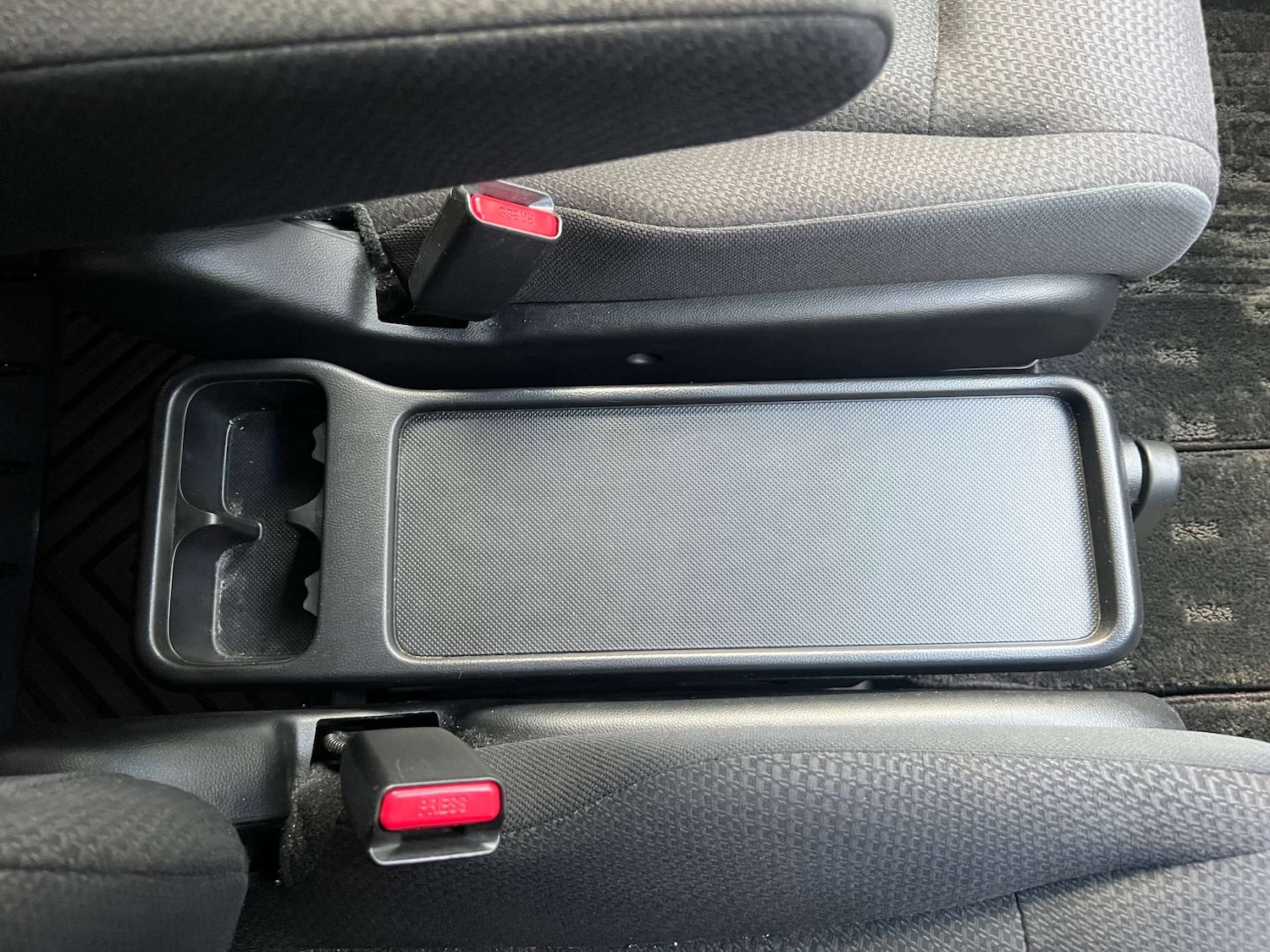 Used Honda Stepwagon 2013 for sale - 77364253: Photo 37