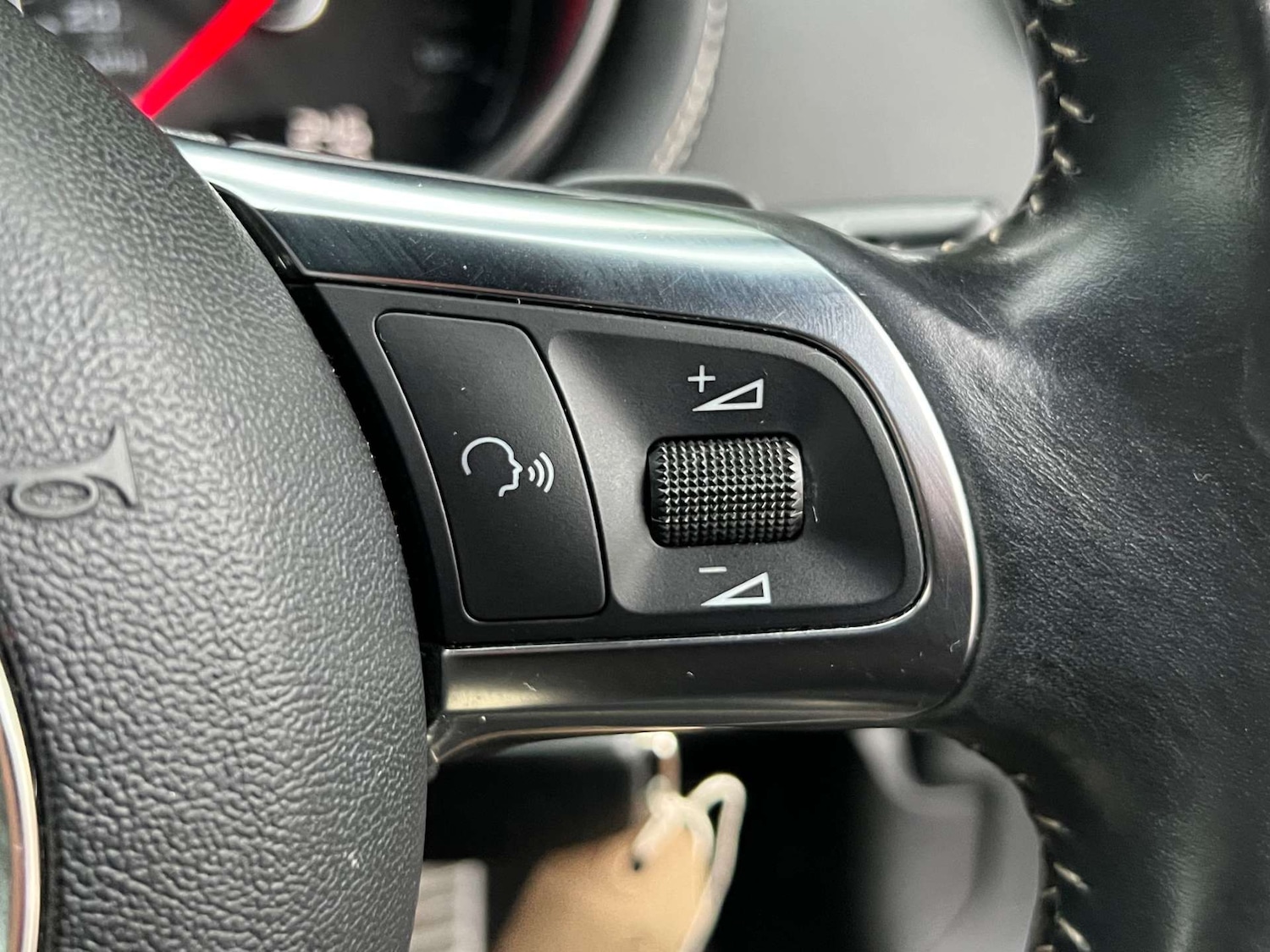 Used Audi TT 2013 for sale - 76776960: Photo 28