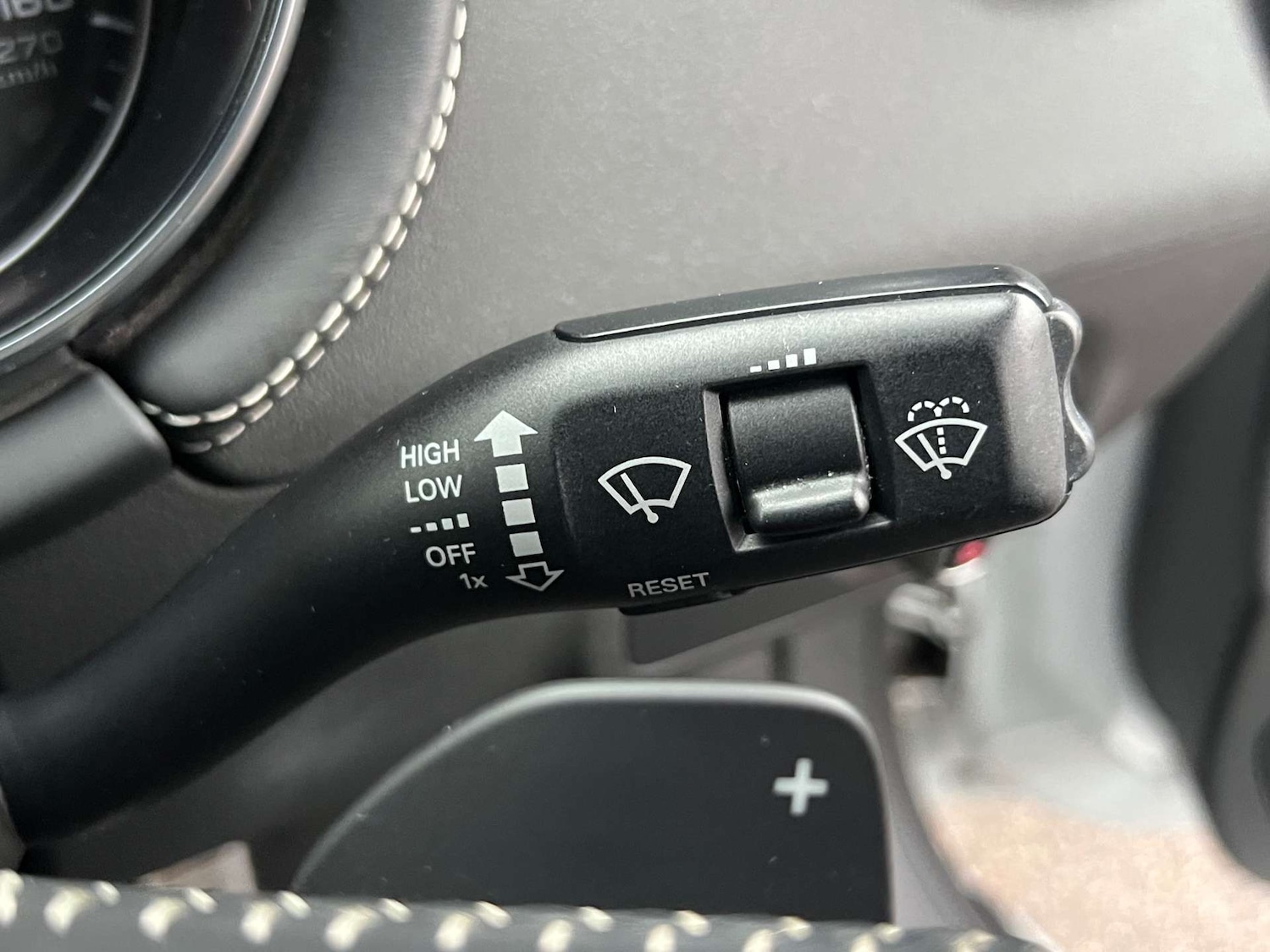 Used Audi TT 2013 for sale - 76776960: Photo 30