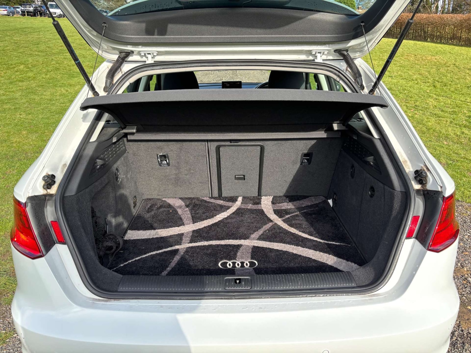 Used Audi A3 2015 for sale - 77762357: Photo 13