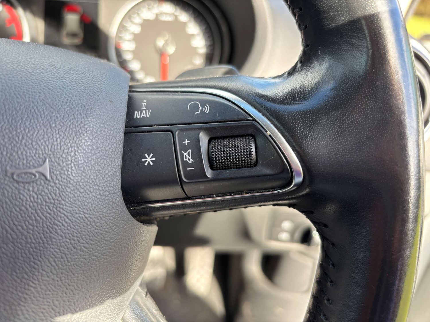 Used Audi A3 2015 for sale - 77762357: Photo 24