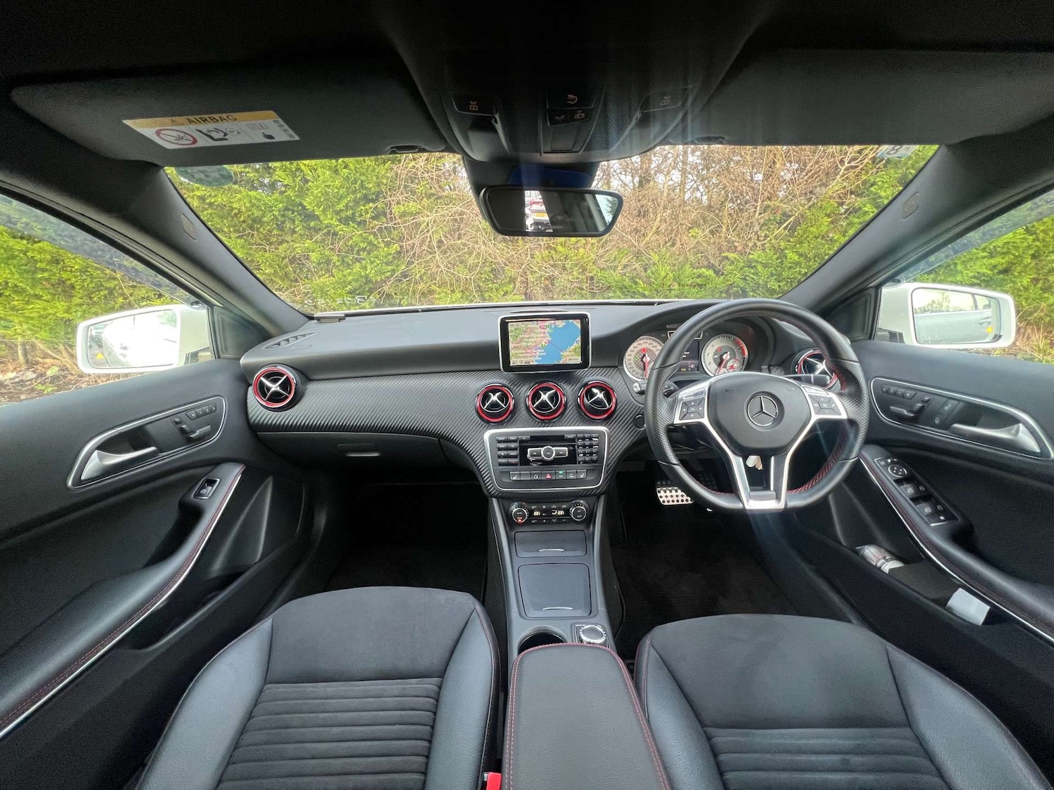 Used Mercedes-Benz A-Class 2014 for sale - 77545024: Photo 2