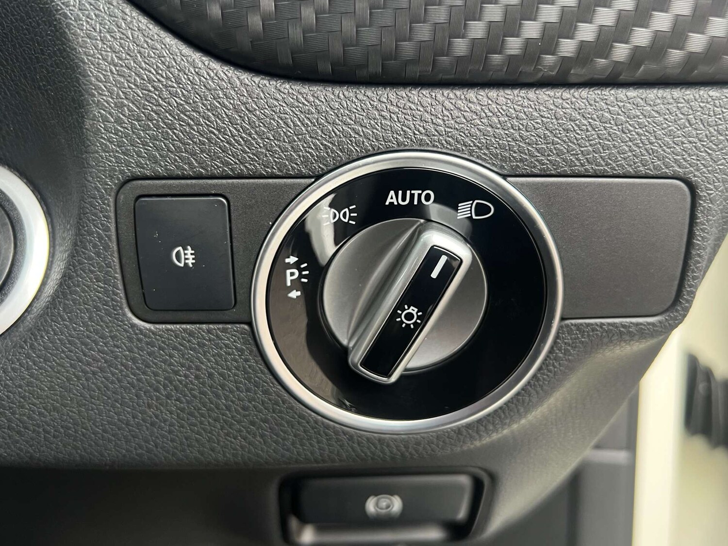 Used Mercedes-Benz A-Class 2014 for sale - 77545024: Photo 22