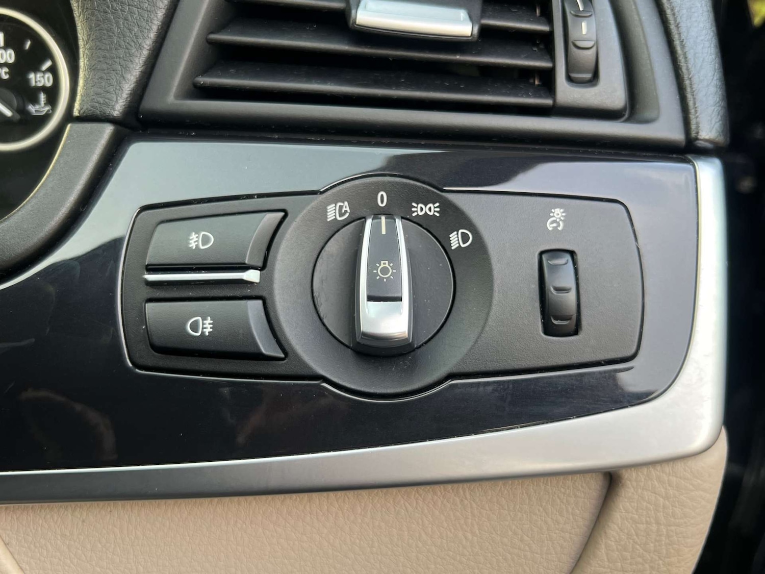 Used BMW 5 Series 2013 for sale - 77813576: Photo 16