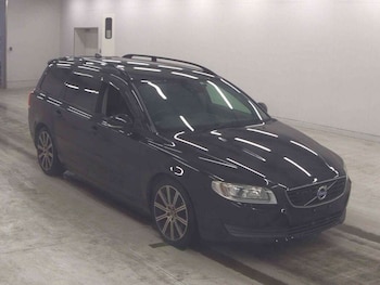 Used Volvo V70 2015 for sale - 78596070: Photo