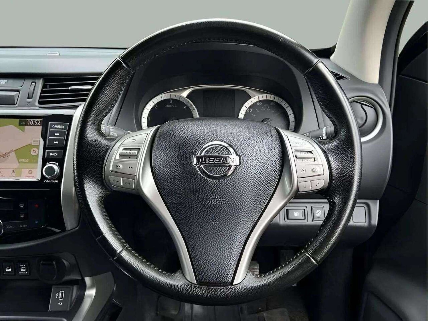 Used Nissan Navara 2020 for sale - 76776915: Photo 26