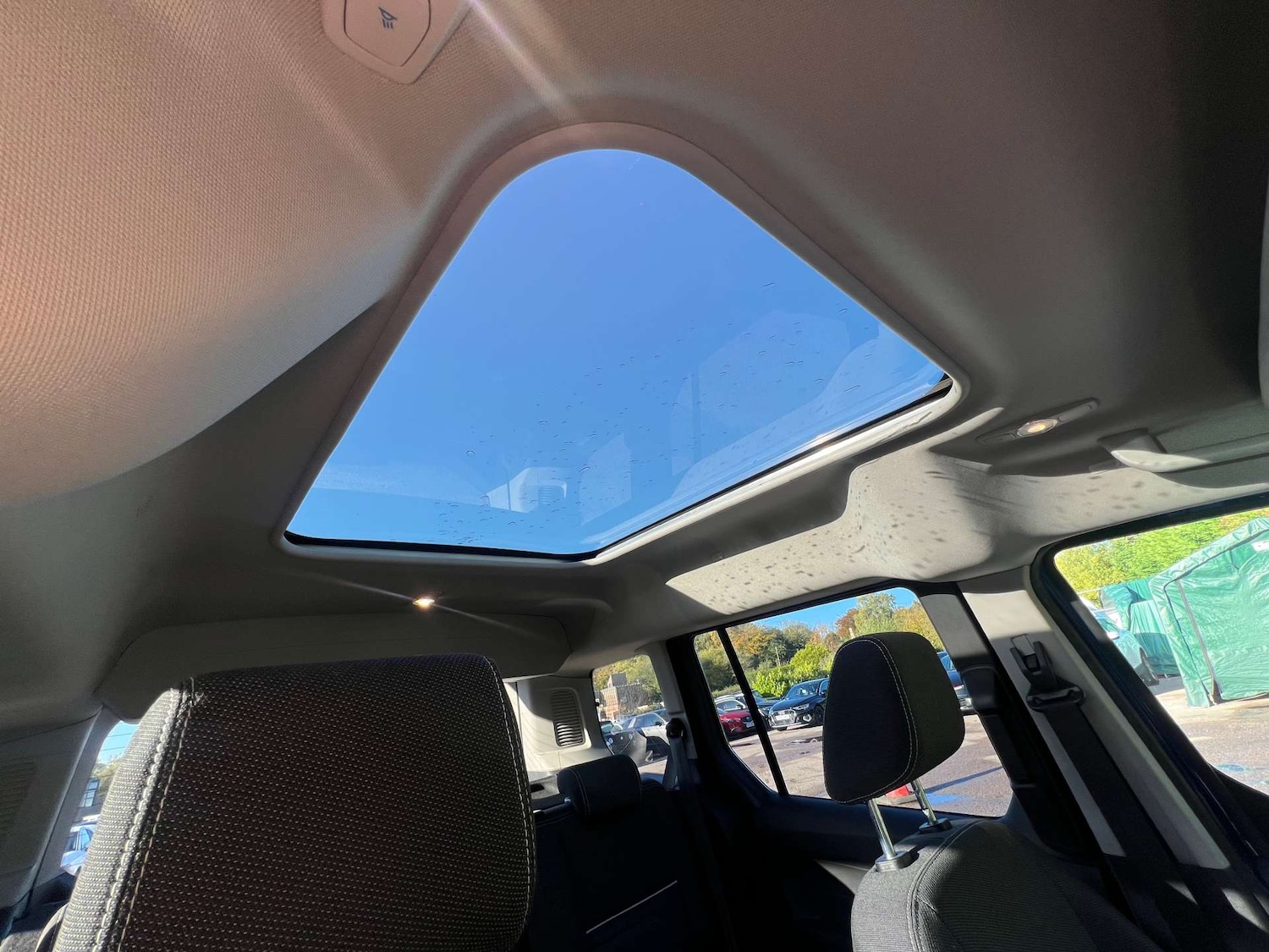 Used Ford Tourneo Connect 2016 for sale - 76776991: Photo 15