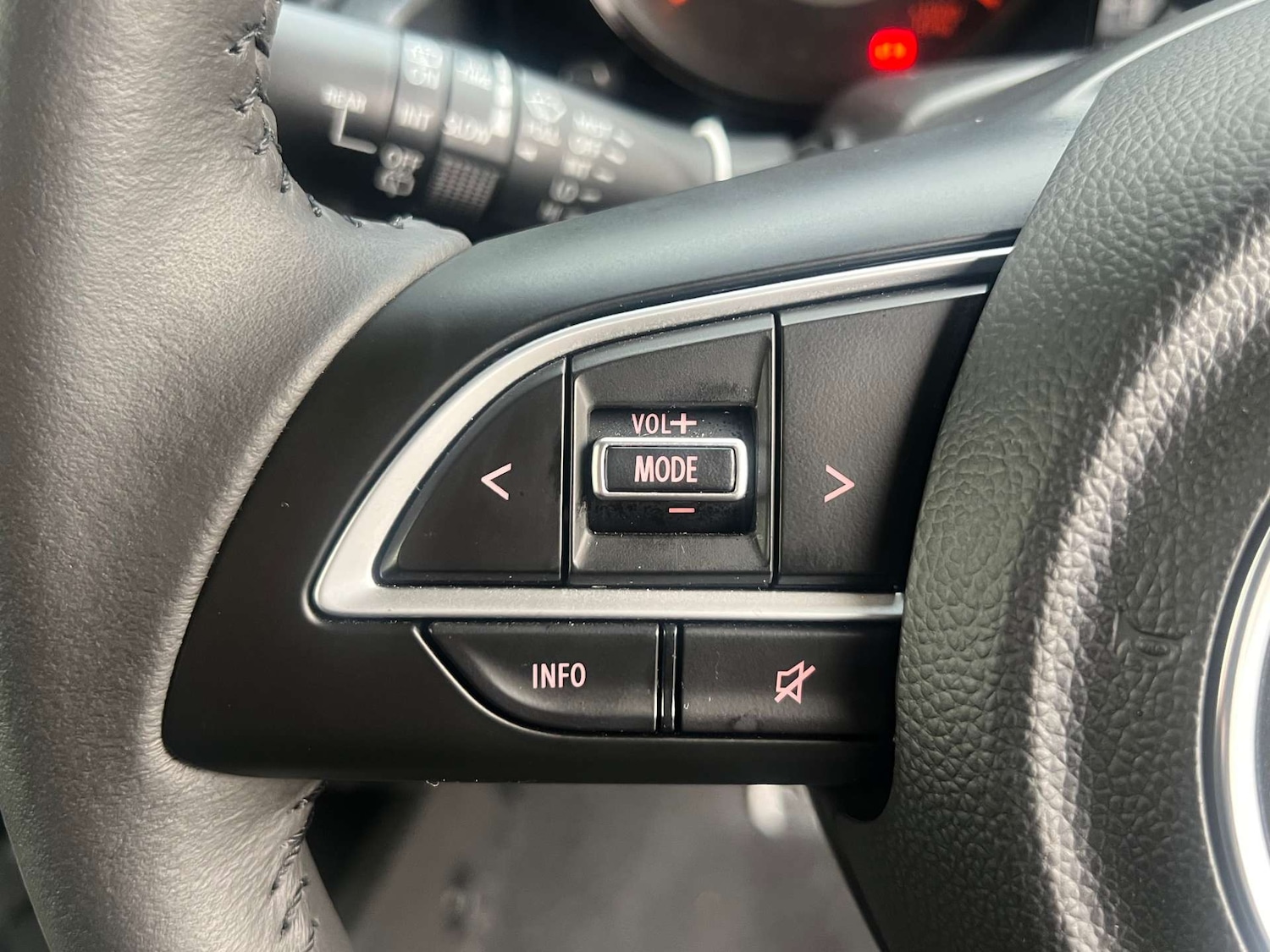 Used Suzuki Jimny 2025 for sale - 77762339: Photo 28