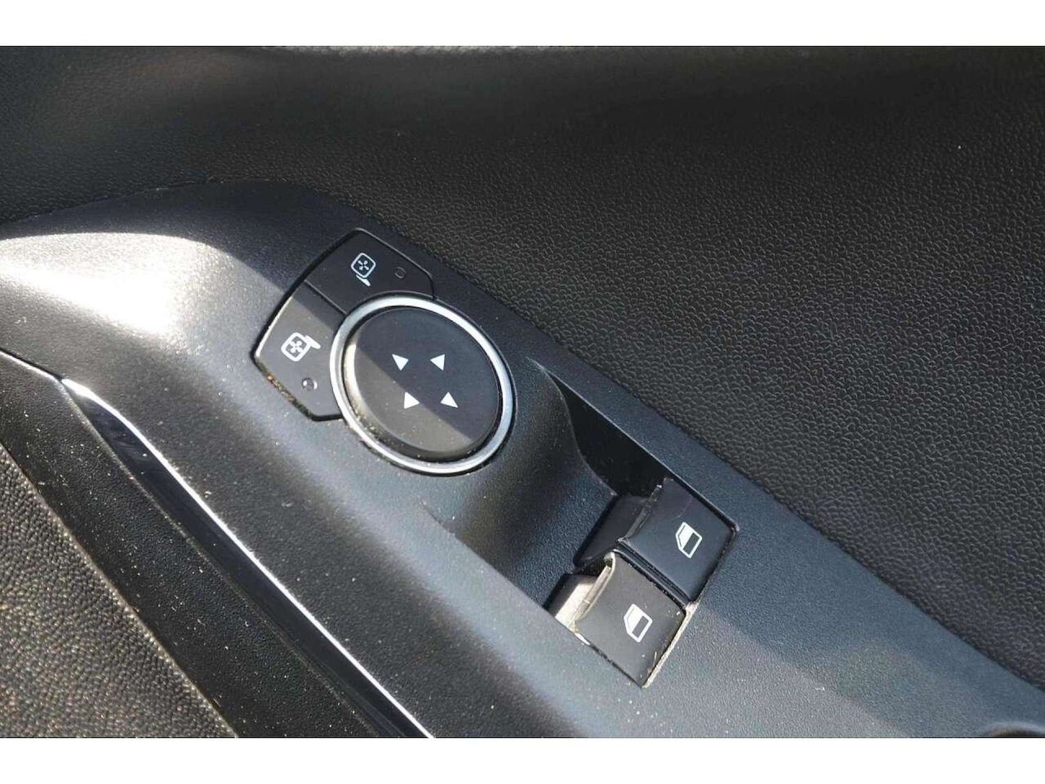 Used Ford Fiesta 2018 for sale - 76776865: Photo 14